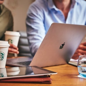 Aparat de cafea profesional pentru birouri