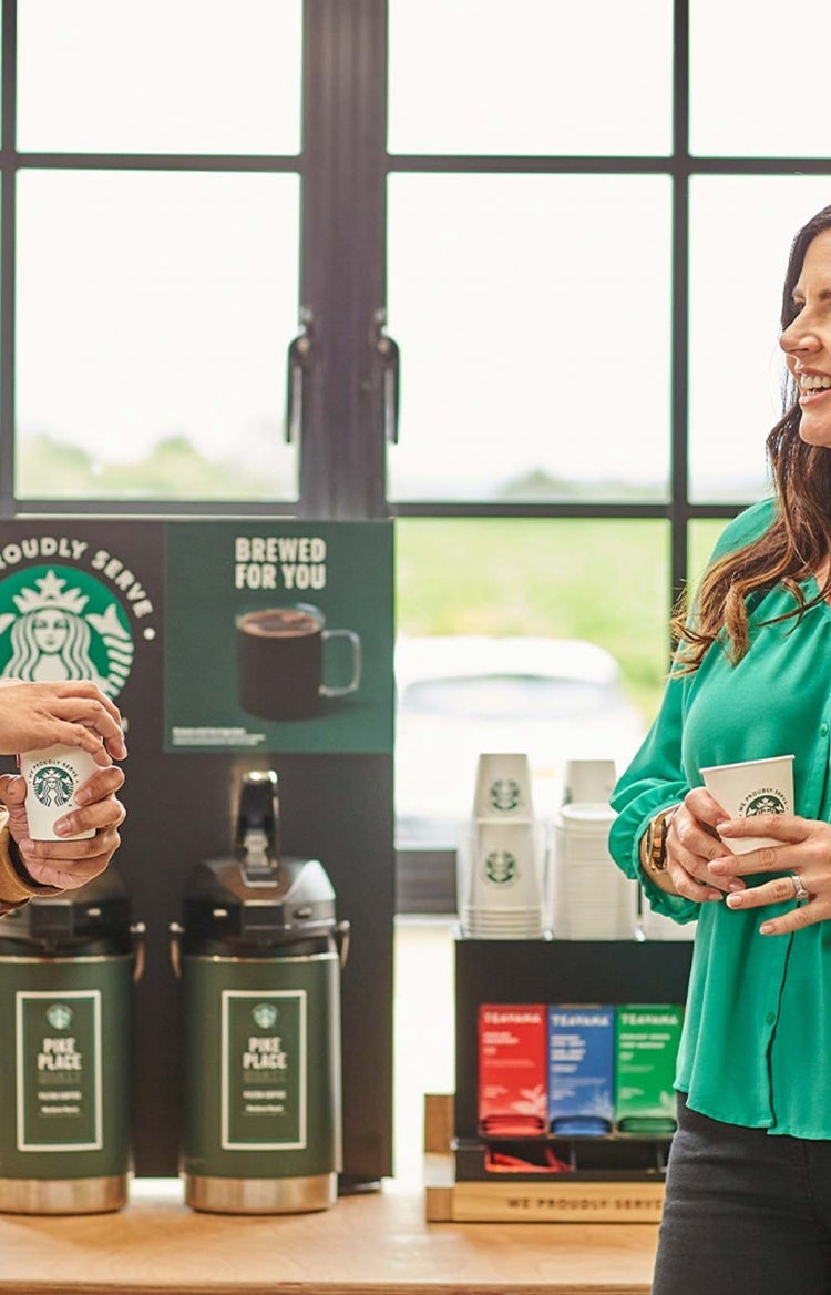 Commercial coffee brewer machine